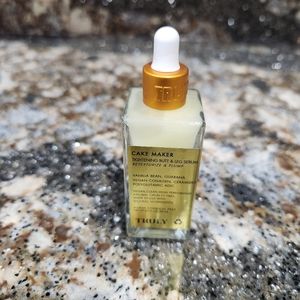 TRULY Cake Maker Tightening Butt & Leg Serum 0.7 FL OZ/20 ML NEW